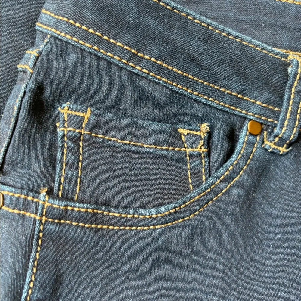 d. jeans NWOT 5 Pocket Jeans Size 16 - Picture 4 of 9